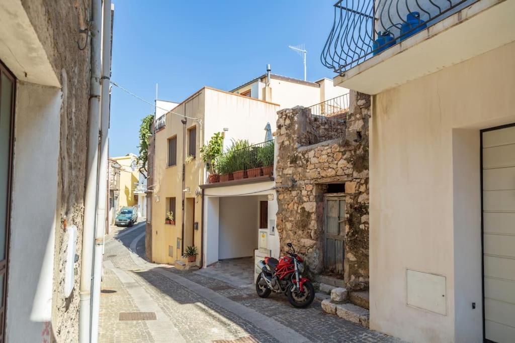 Domm'E Antoni Apartment Baunei Exterior photo